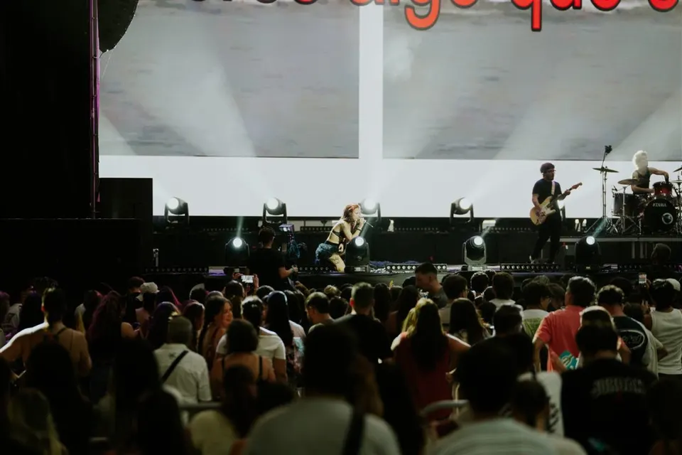 Ruslana actuando ante el público de Summer Pop Tenerife 2026