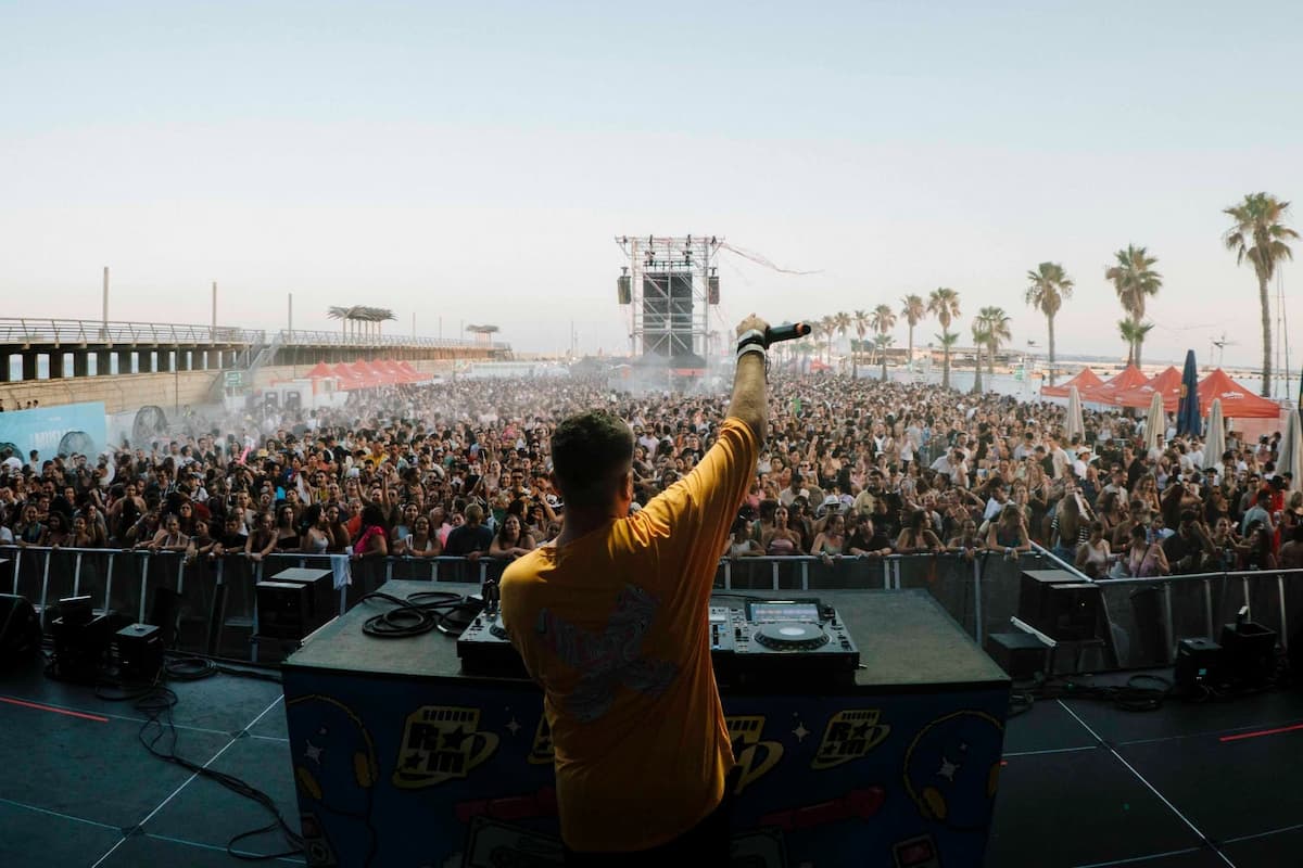 El Muelle Live