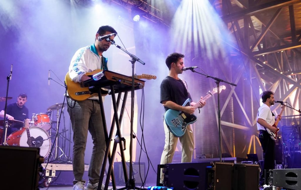 Carencias Afectivas actuando en Vibra Mahou Fest León 2026