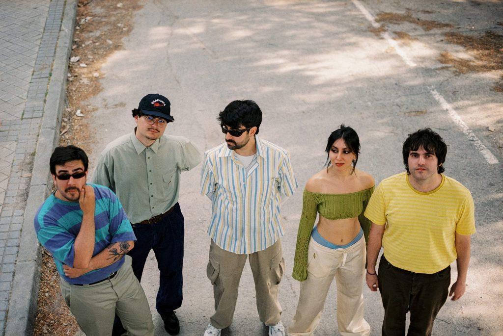 Sesión Vermú encara su recta final en Madrid con Juventude, Repión y Diamante Negro