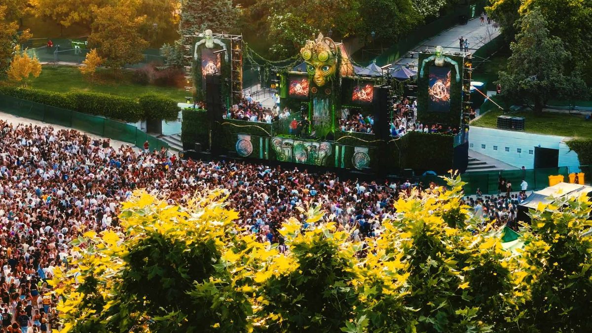 Público de Maudes Festival Madrid en el Parque Enrique Tierno Galván