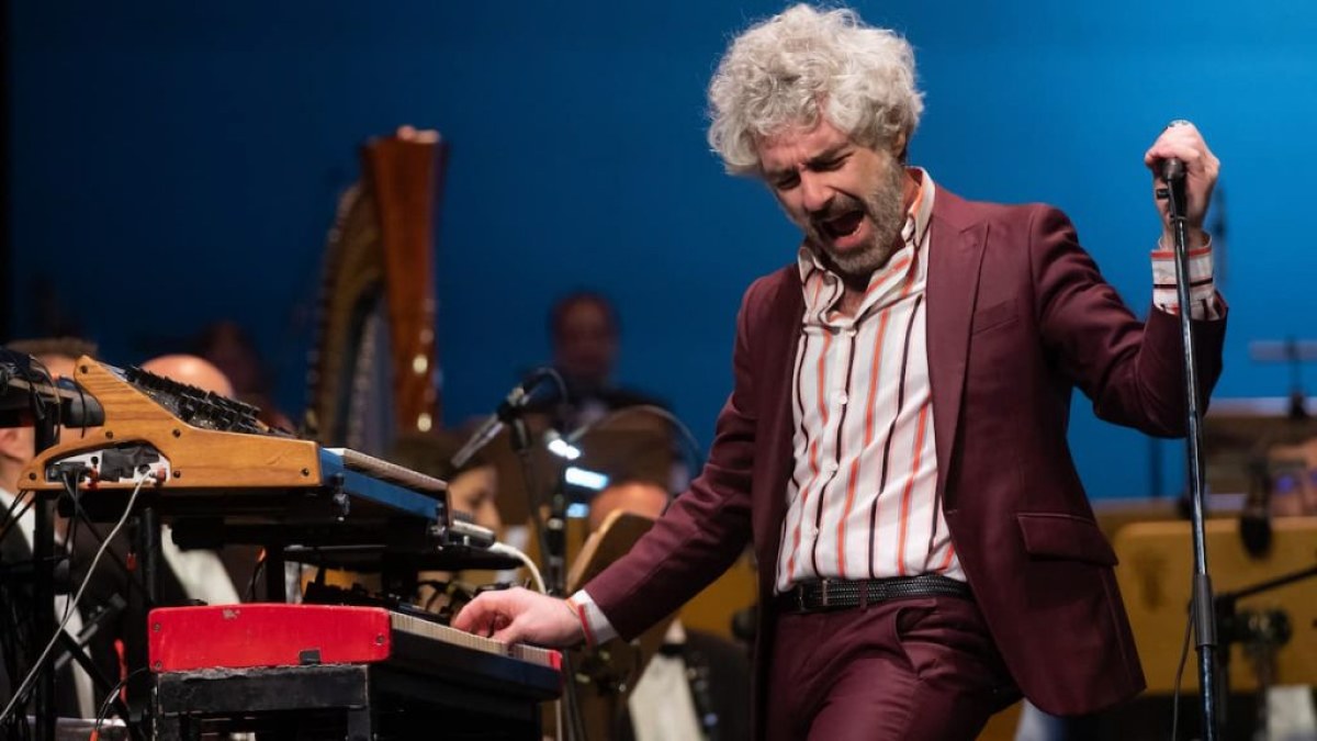 León Benavente actuará en Río Verbena Fest 2026