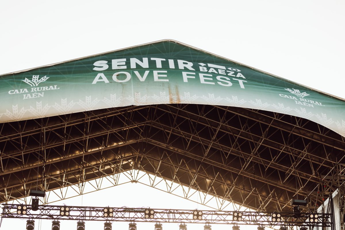 Sentir Baeza AOVE Fest 2026 llevará a La M.O.D.A., Carlos Ares y Barry B al Recinto Ferial