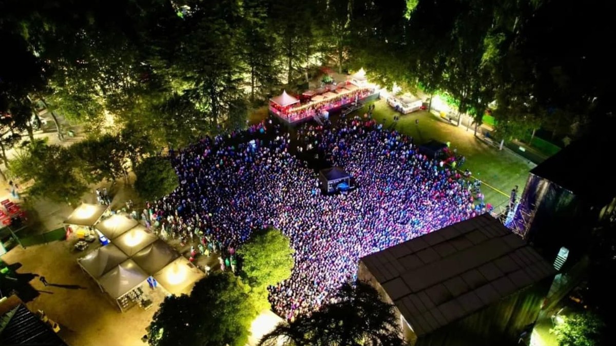 Público de Palencia Sonora en el Parque del Sotillo