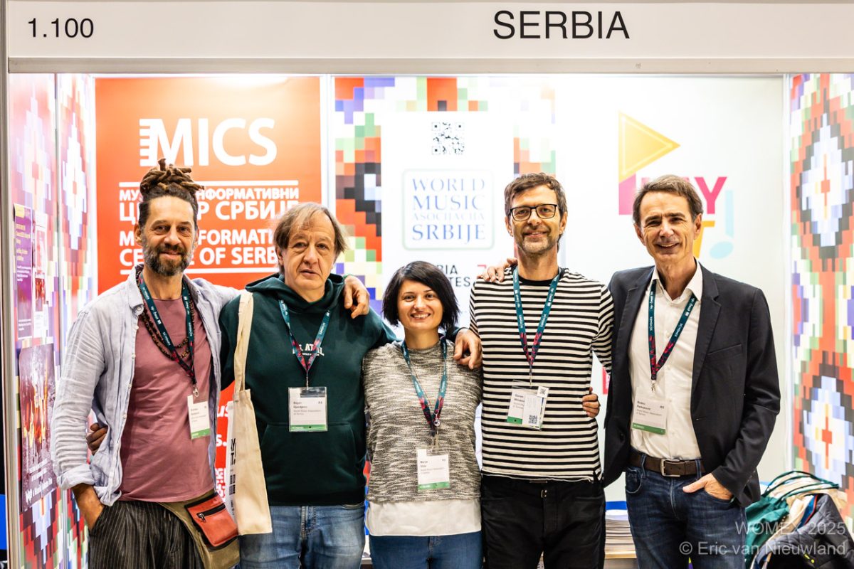 Participantes en la feria profesional WOMEX 2025 en Tampere