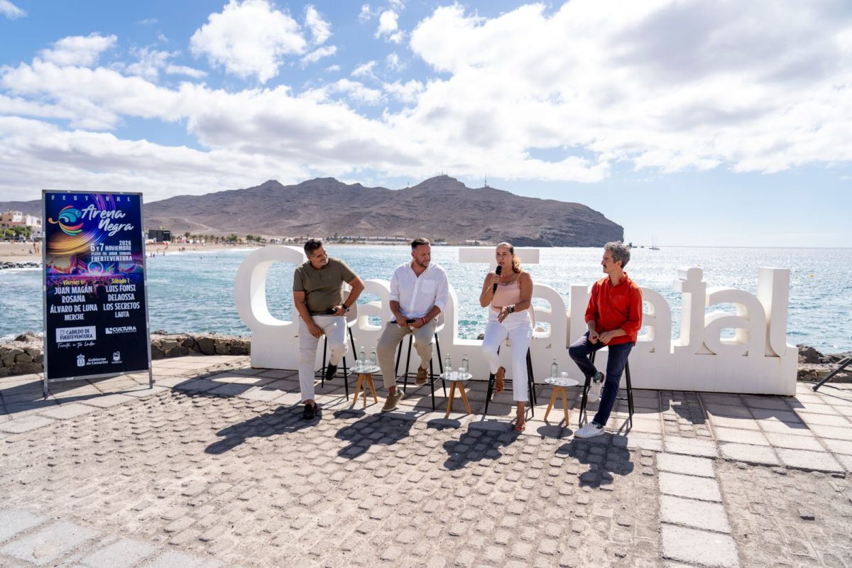 Cartel de Arena Negra 2026 en la playa de Gran Tarajal