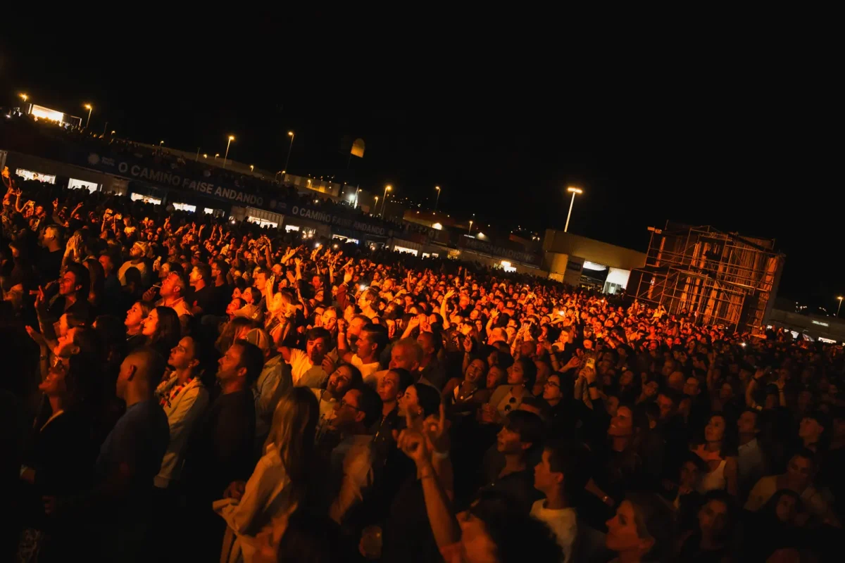 Público durante el concierto de Taburete con entradas agotadas en Costa Feira 2026