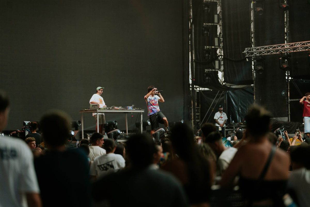 Locoplaya sobre el escenario de Summer Pop Tenerife 2026