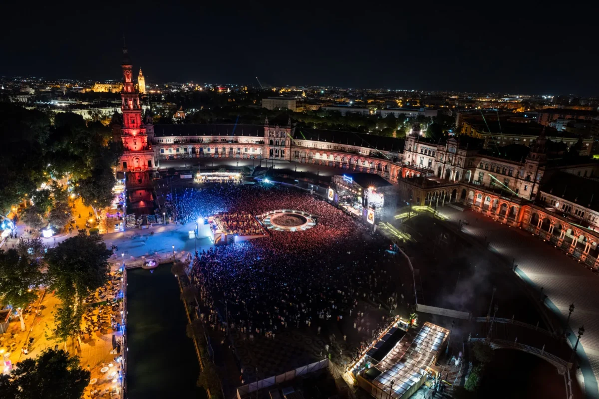 Vista del recinto de Icónica en la Plaza de España de Sevilla en una edición anterior