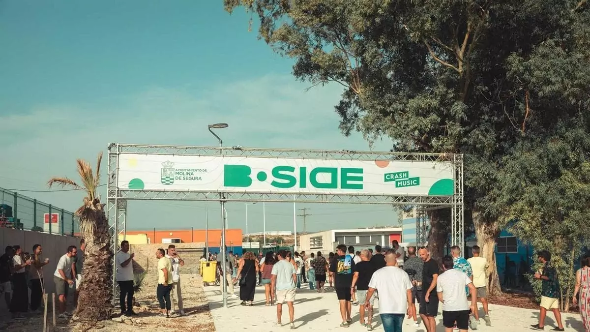 B-Side agota en una hora las entradas